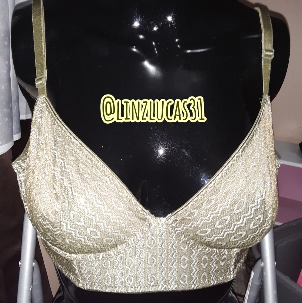 Victoria Secret sz34C demi bra,NWOT